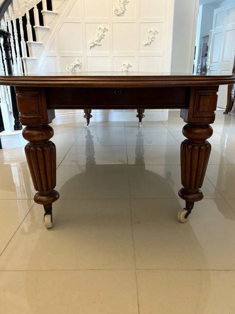 Large 12 Seater Outstanding Quality Antique Victorian Figured Mahogany Extending Dining Table - Image 12